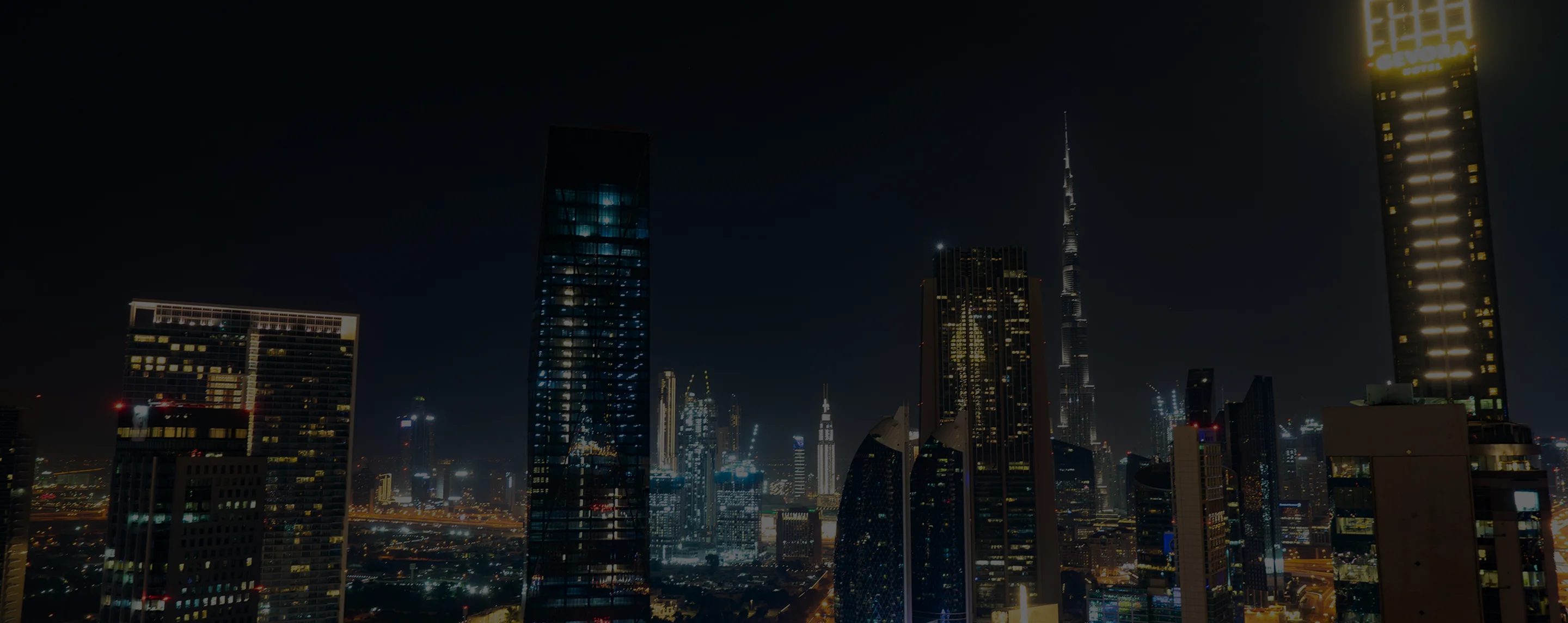 خطط، صمم، أطلق، ووسع علامتك التجارية بسهولة— عزز نطاقك مع حلولنا الشاملة للتسويق والعلامات التجارية